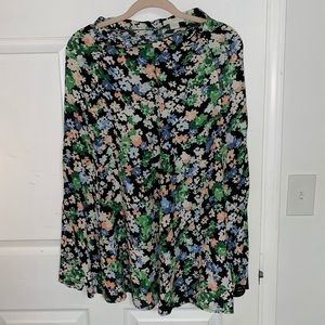 Small patterned floral midi skirt